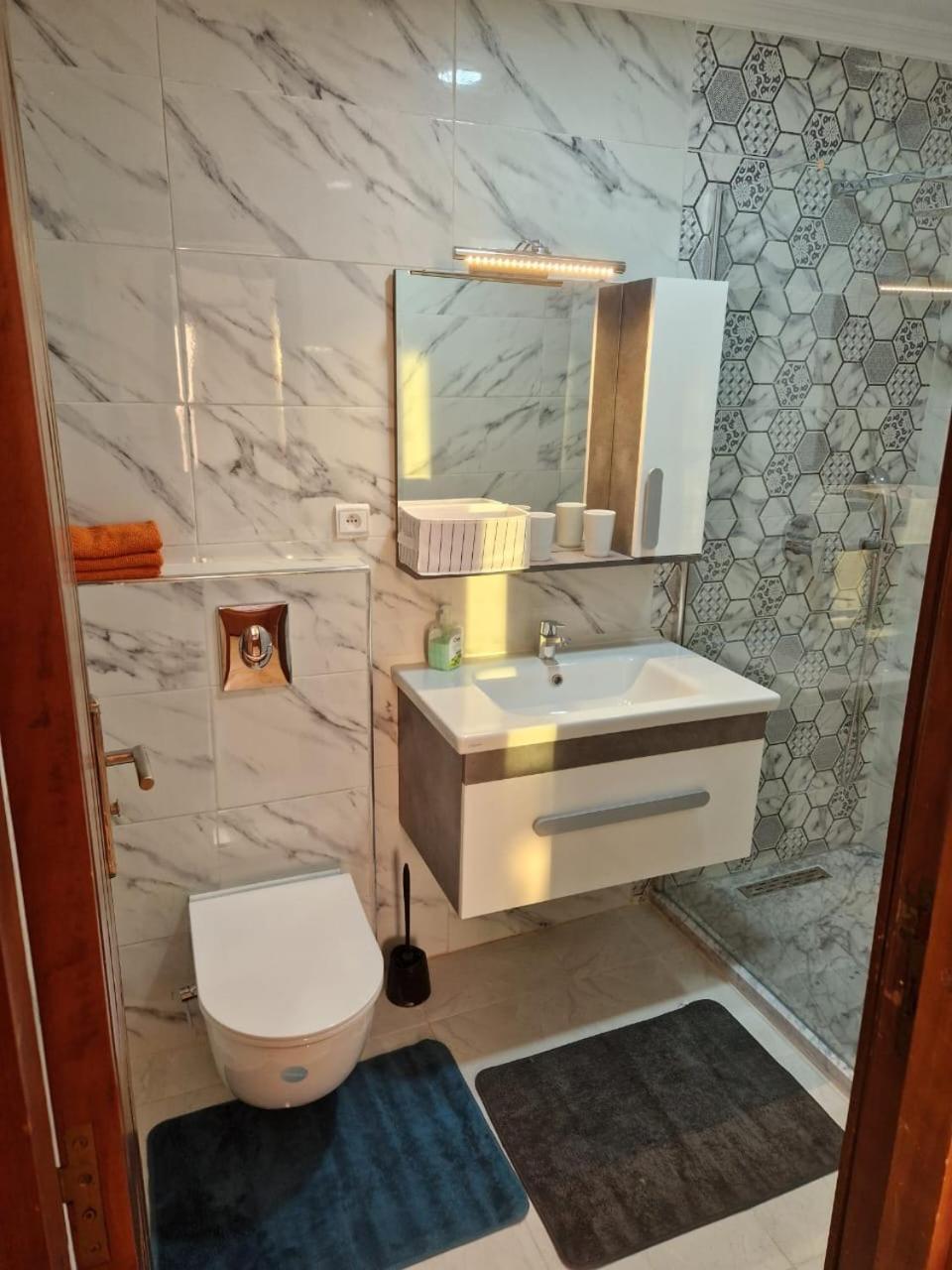 Apparemment Achakar Appartement Tanger